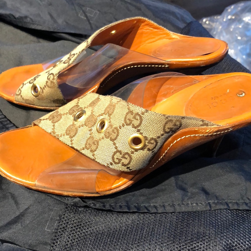 Gucci sandals
